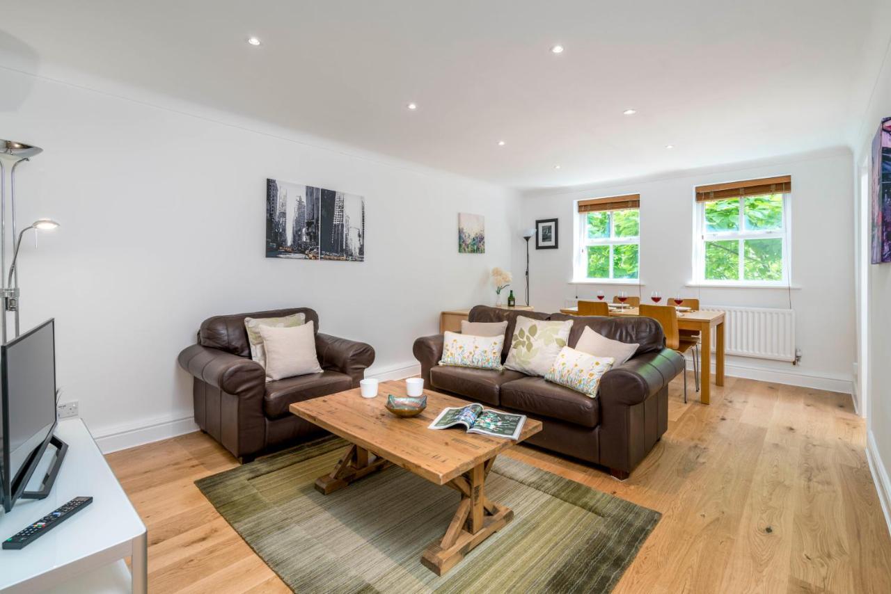 Splendid Apartment Near Vauxhall Tube Лондон Екстер'єр фото