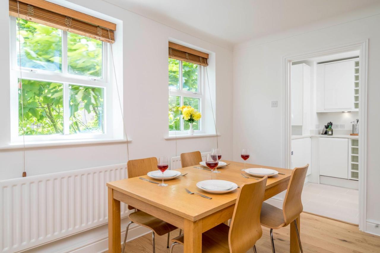 Splendid Apartment Near Vauxhall Tube Лондон Екстер'єр фото