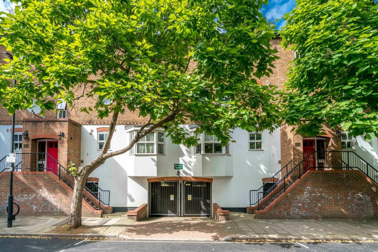 Splendid Apartment Near Vauxhall Tube Лондон Екстер'єр фото