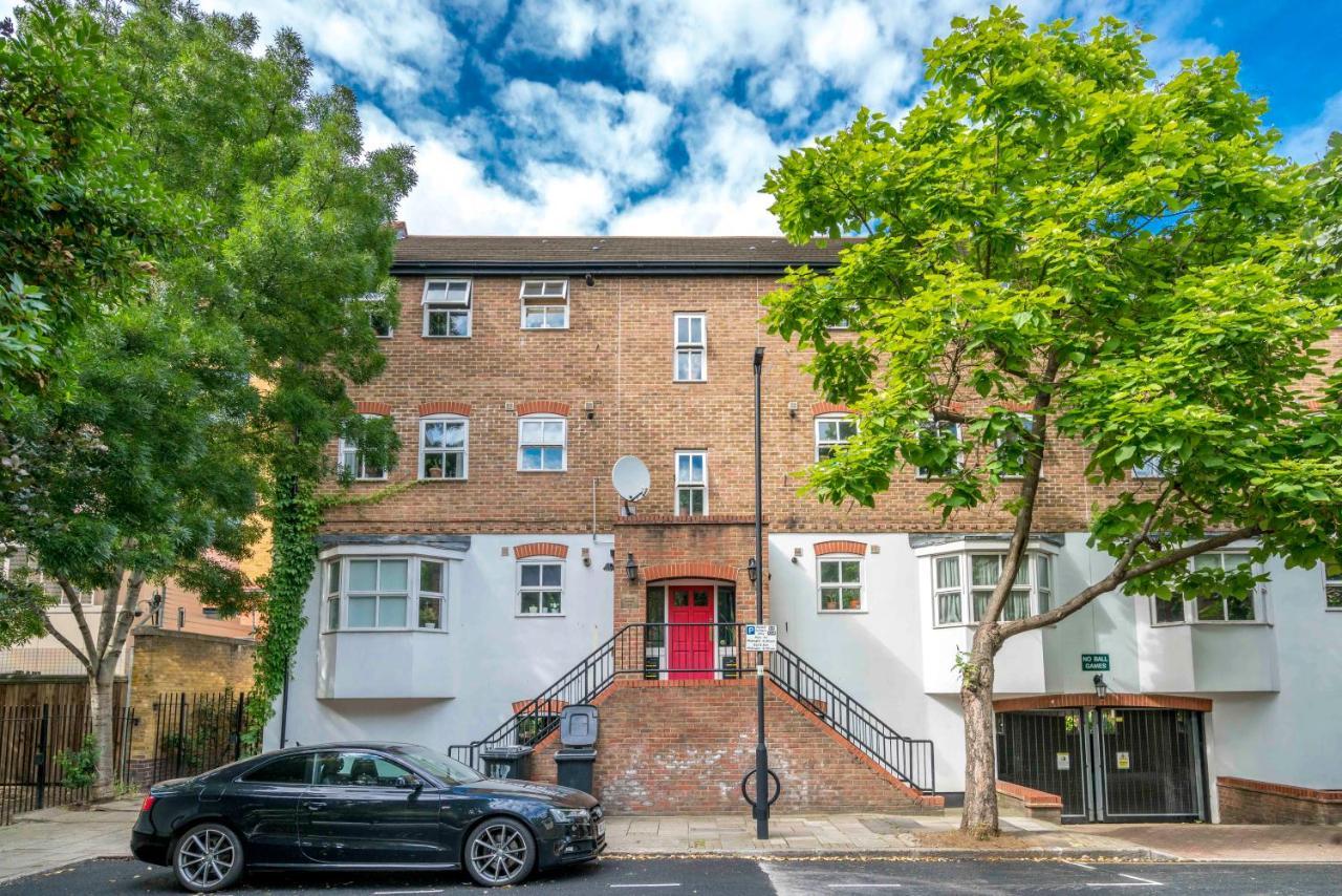 Splendid Apartment Near Vauxhall Tube Лондон Екстер'єр фото